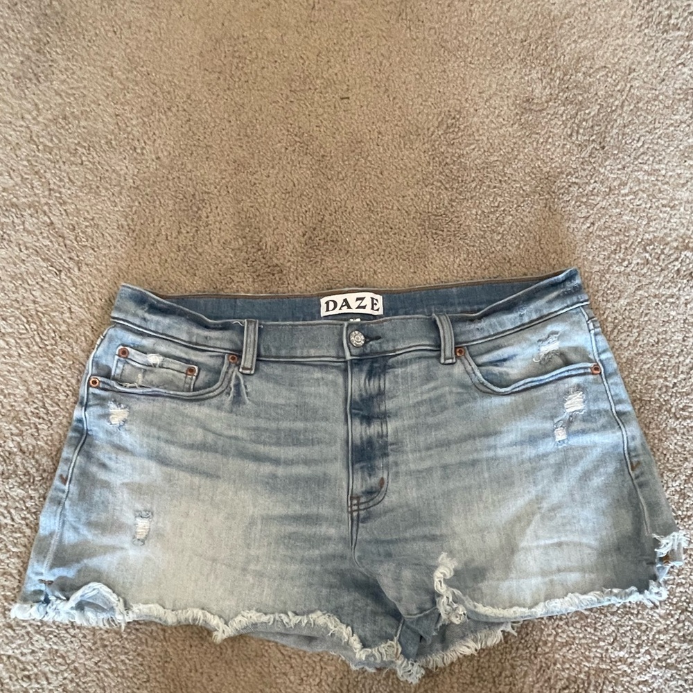 Daze‎ Denim Shorts Size 33